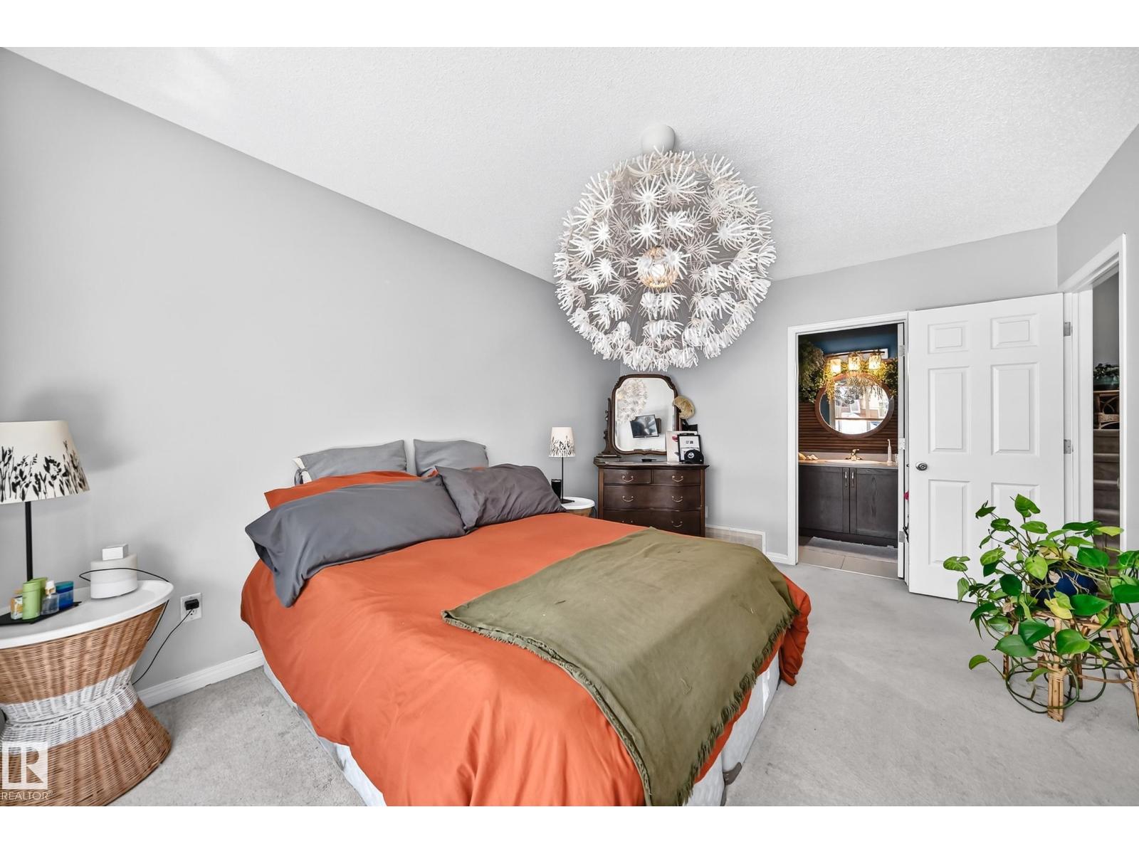 2305 68 ST SW - 23