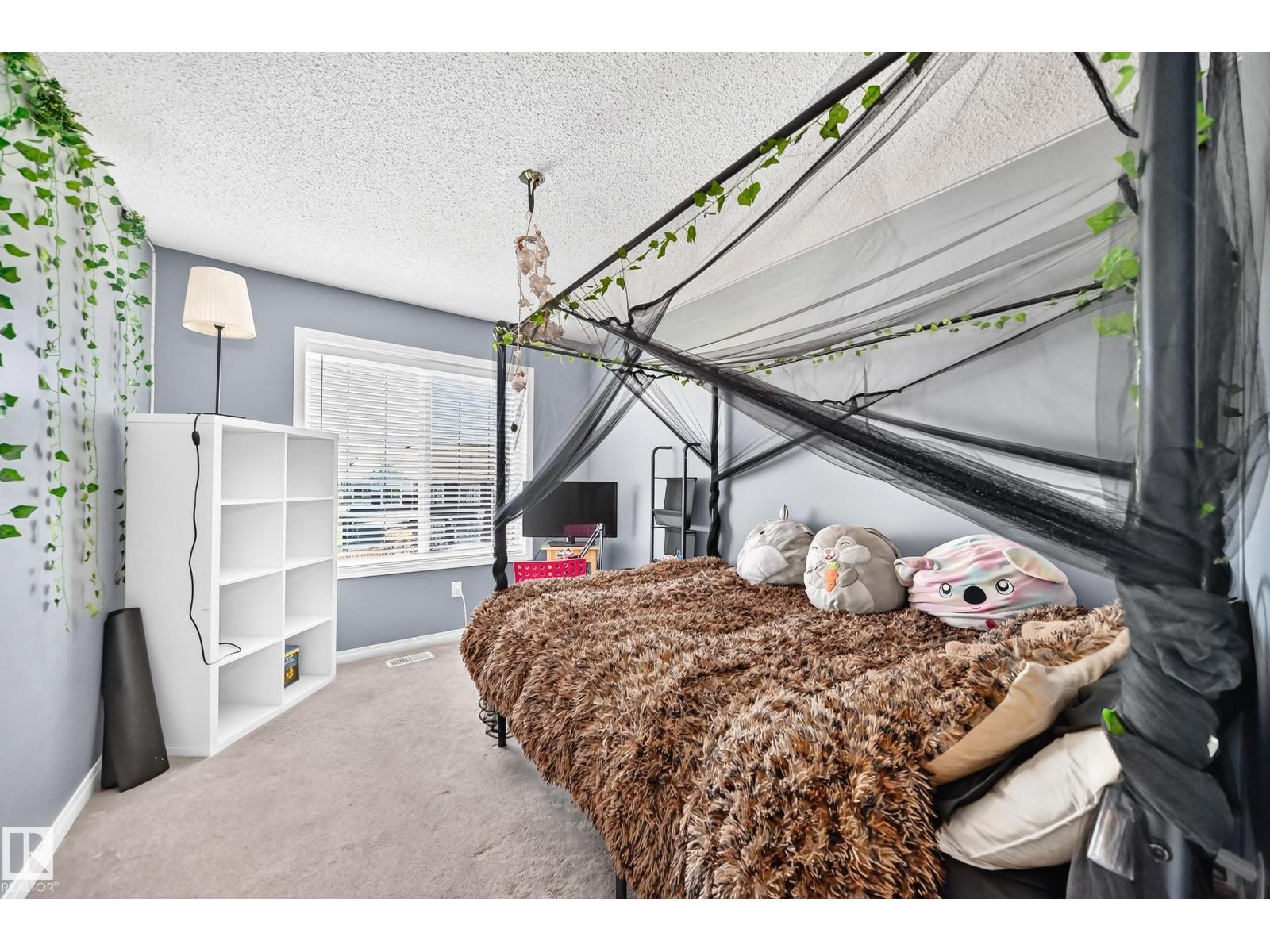 2305 68 ST SW - 25