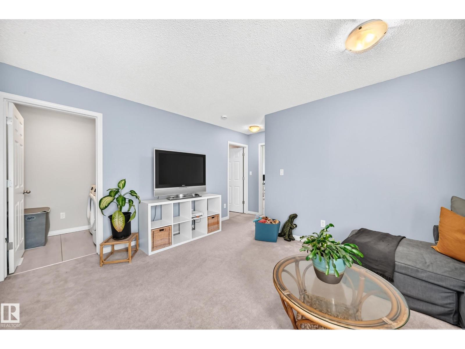 2305 68 ST SW - 31