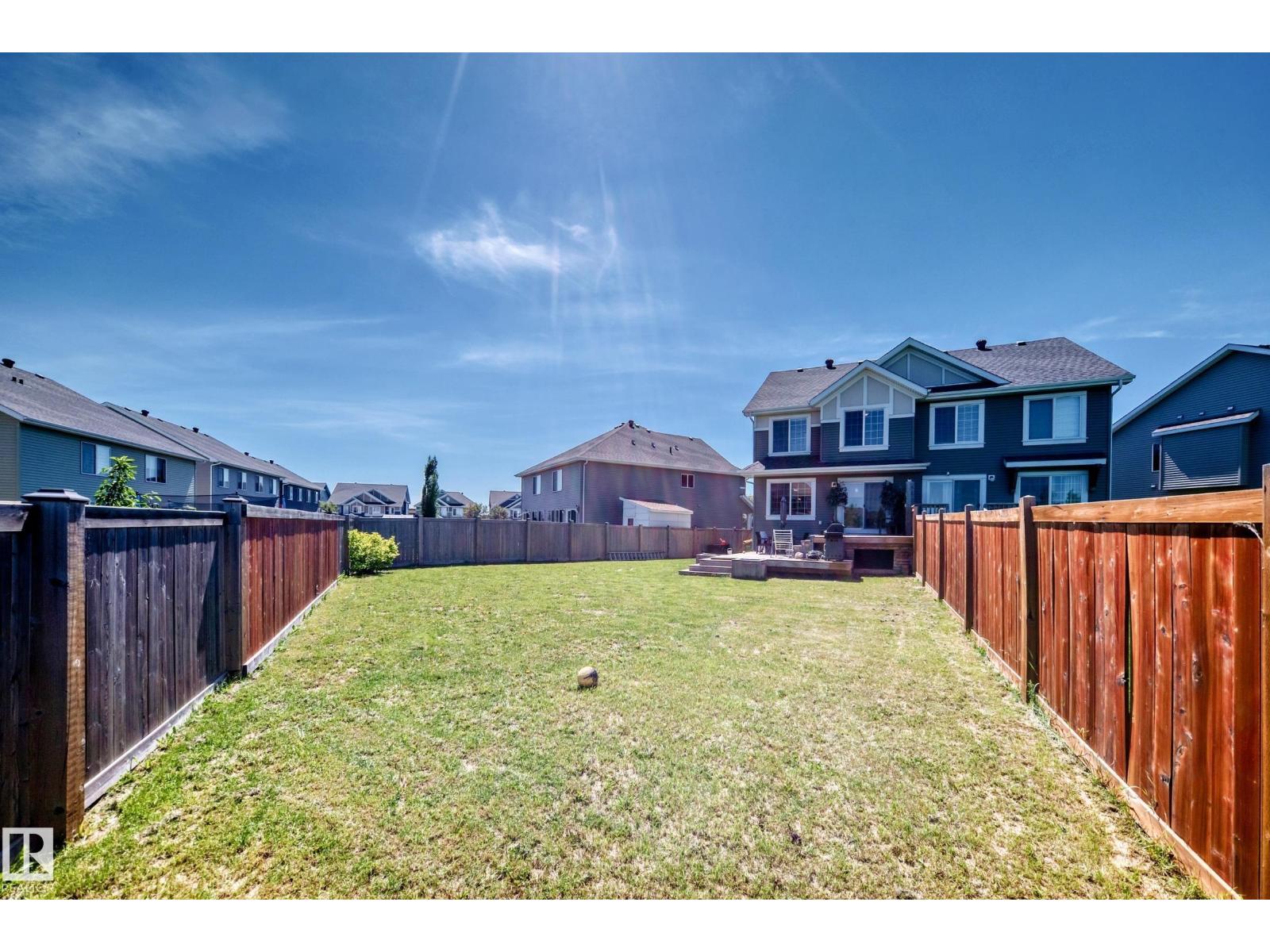 2305 68 ST SW - 47