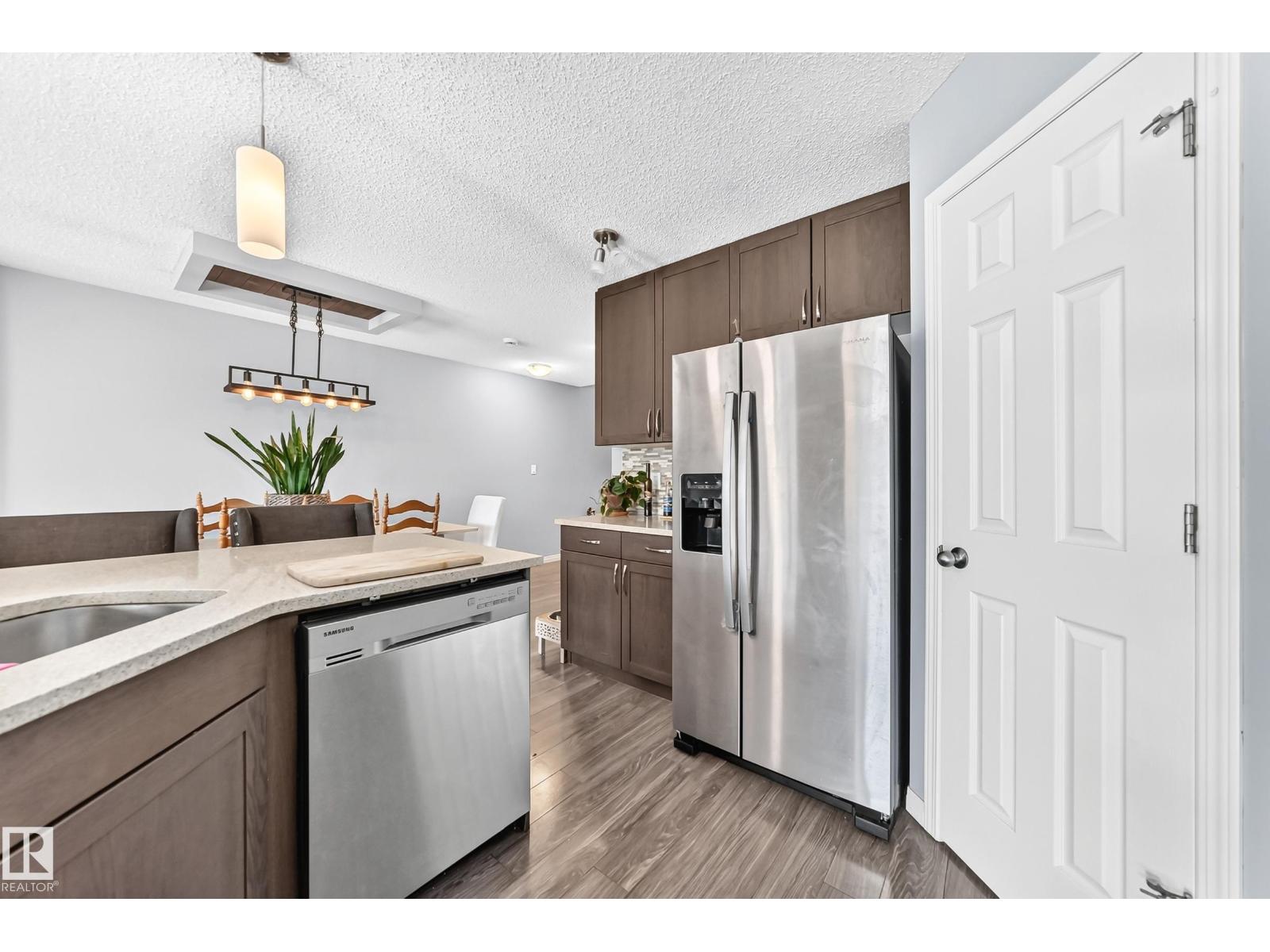 2305 68 ST SW - 8