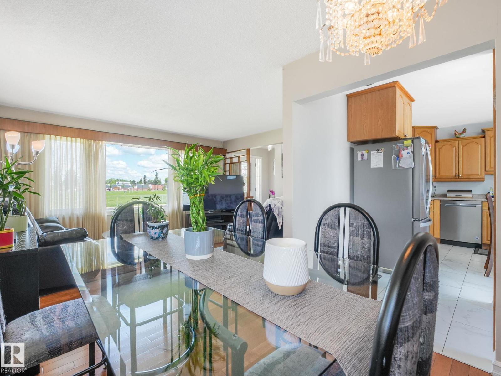 10527 134A AV NW - 11