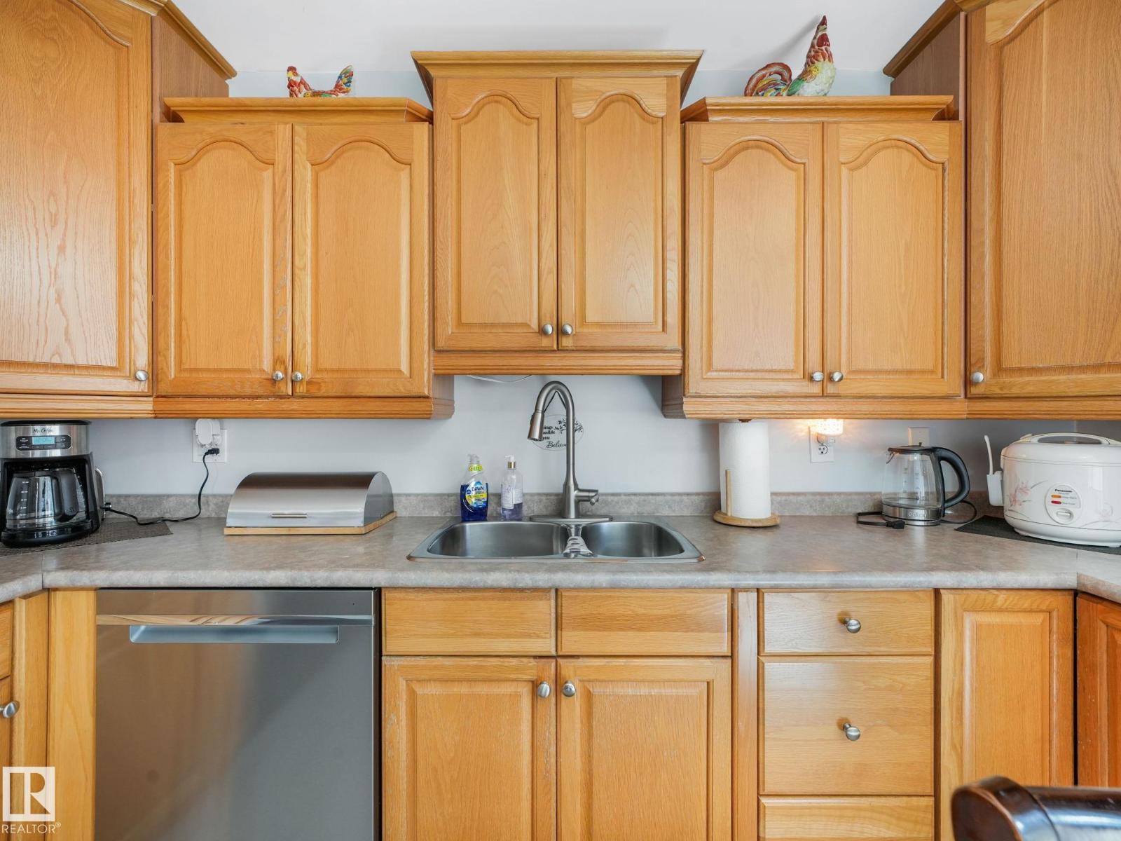 10527 134A AV NW - 18