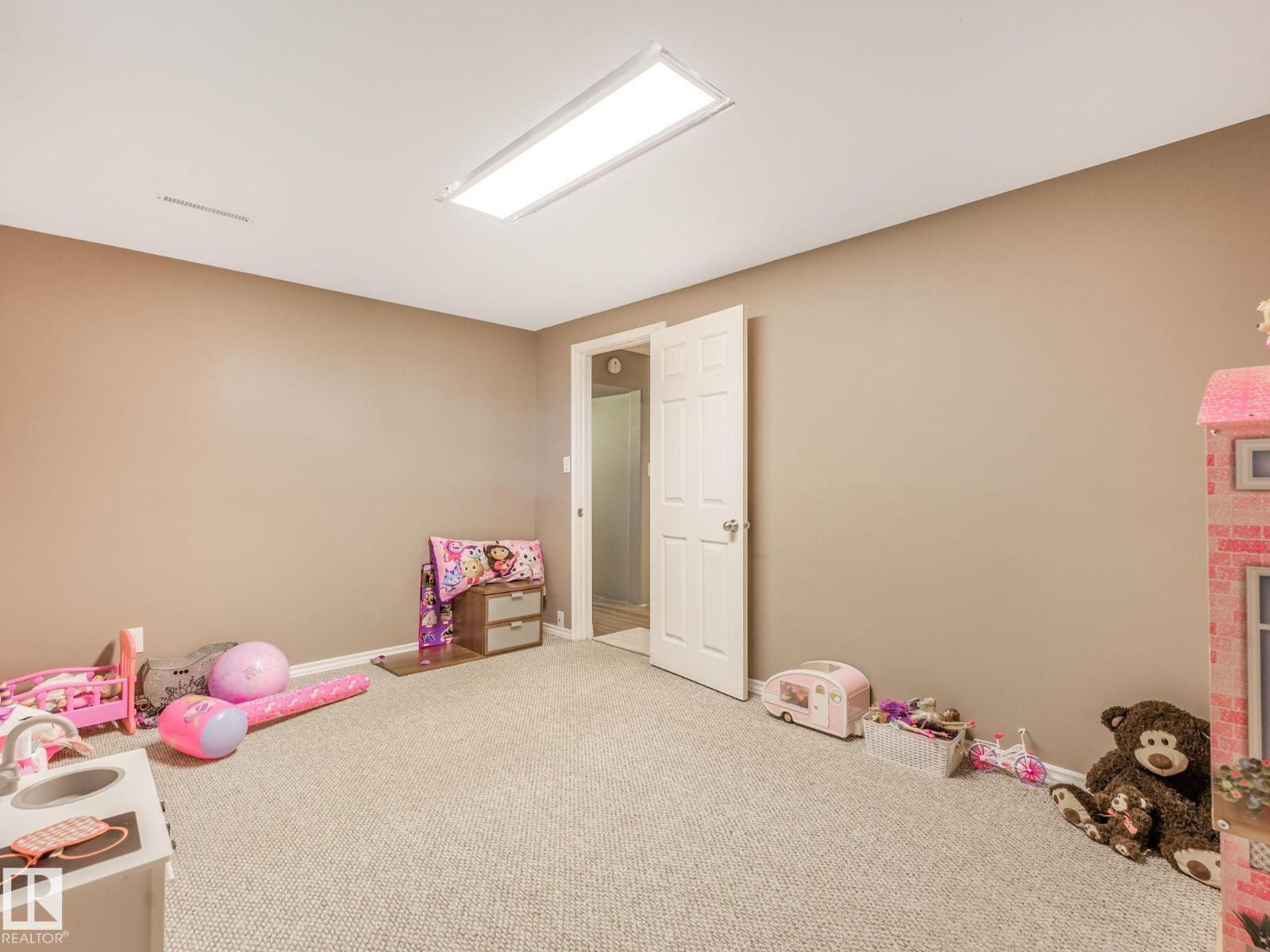 10527 134A AV NW - 36