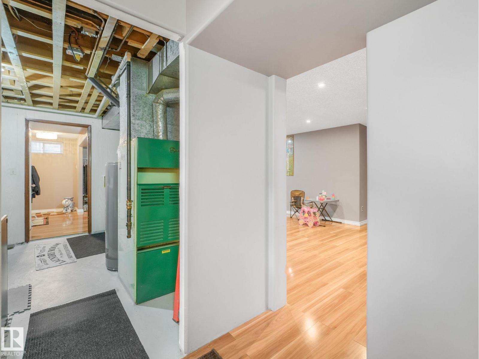 10527 134A AV NW - 42