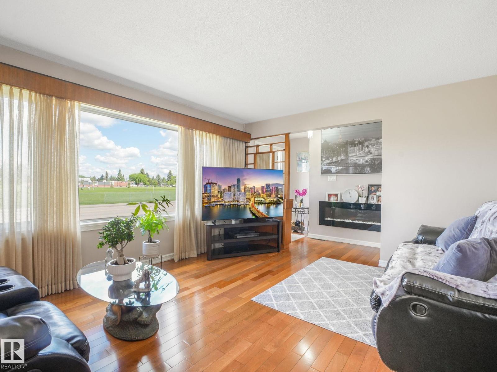 10527 134A AV NW - 7
