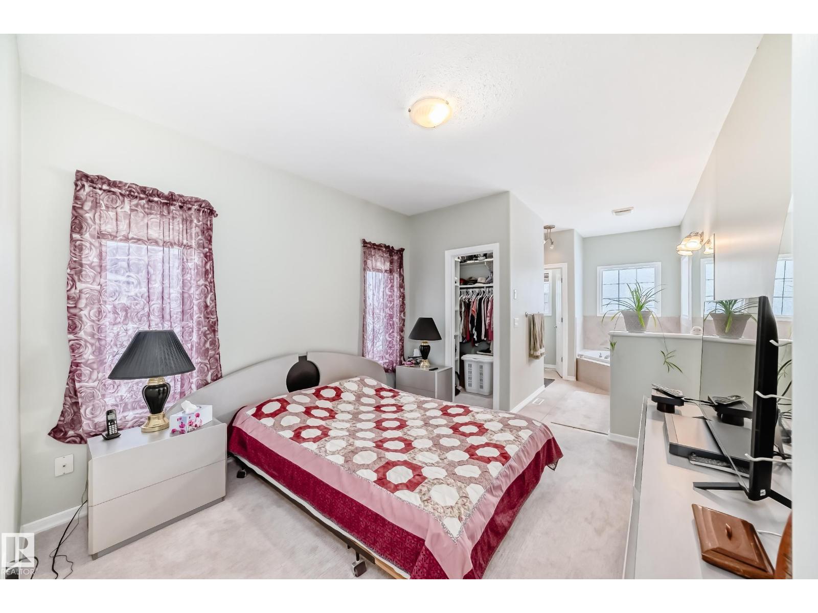 576 GLENWRIGHT CR NW - 24