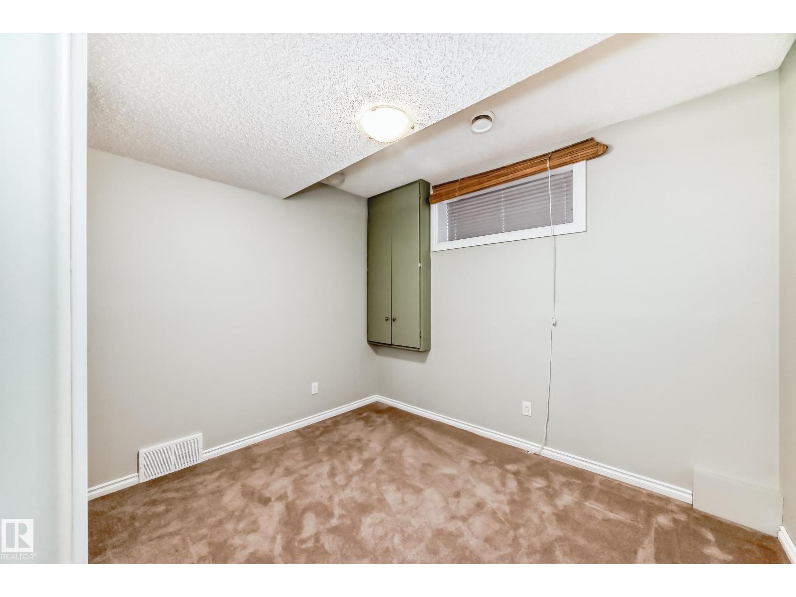 576 GLENWRIGHT CR NW - 42