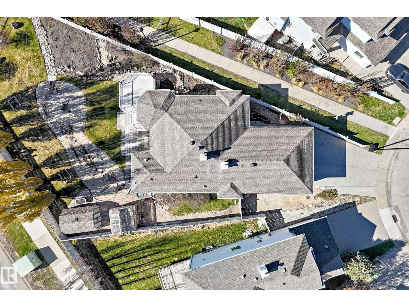576 GLENWRIGHT CR NW - 69