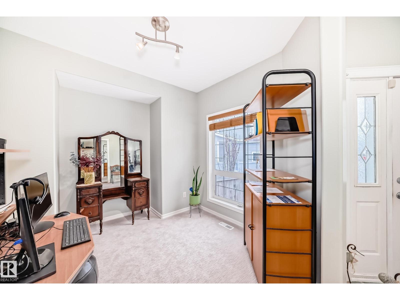 576 GLENWRIGHT CR NW - 7