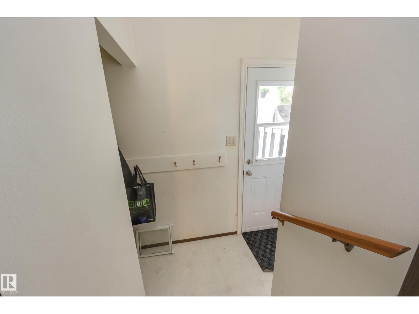 18508 92 AV NW — photo 24