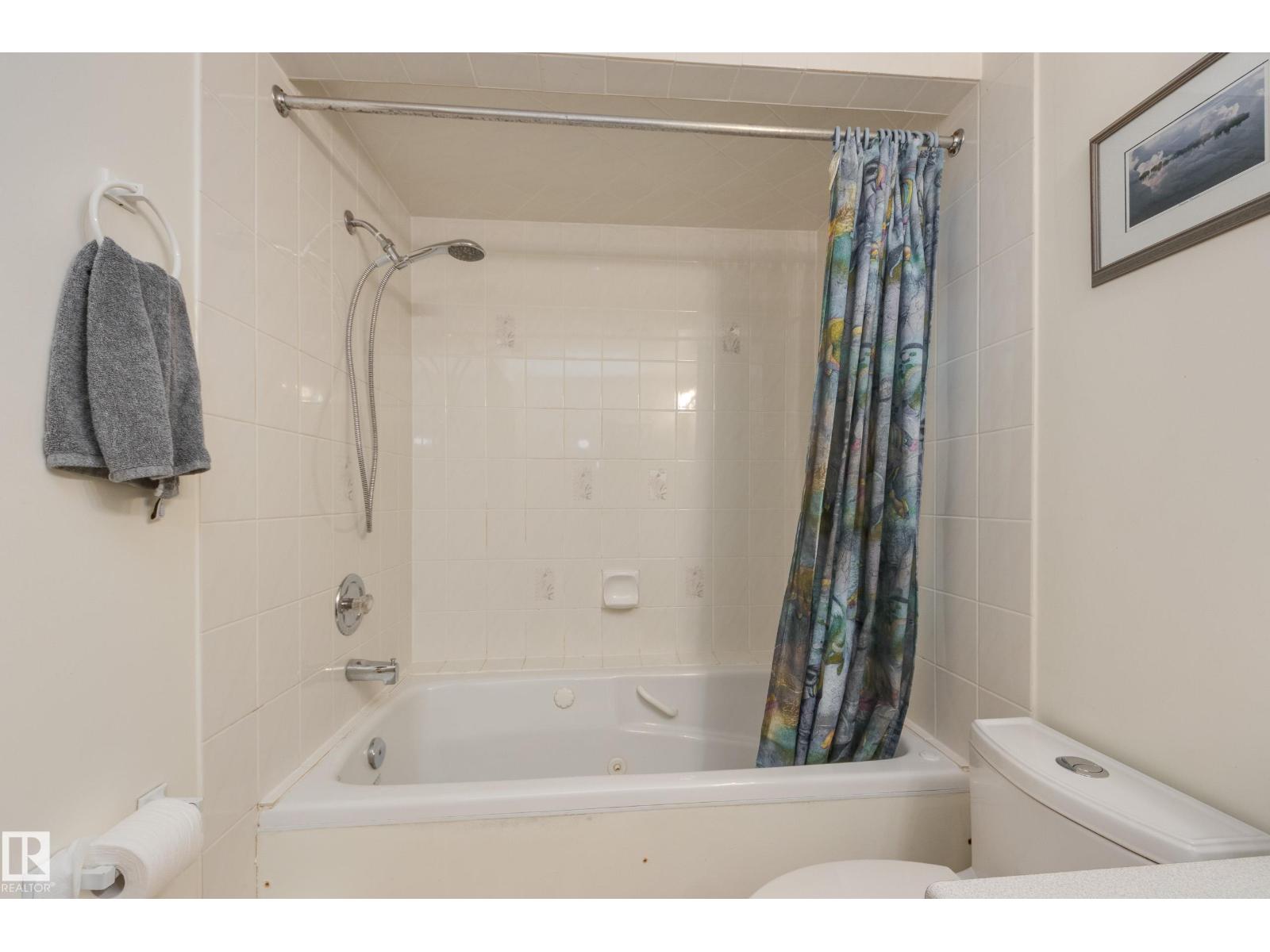 18508 92 AV NW — photo 36