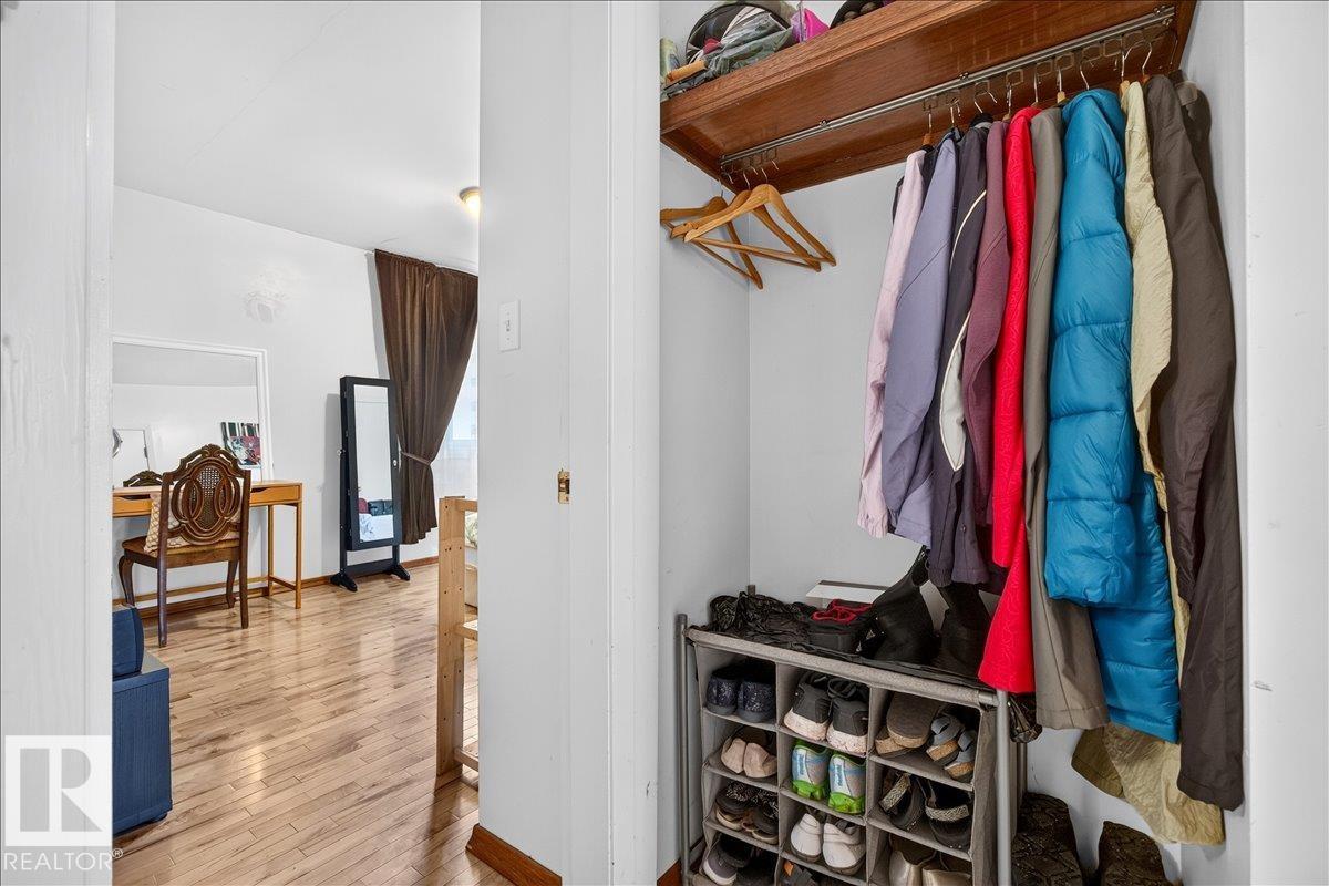#33 10230 122 ST NW - 10
