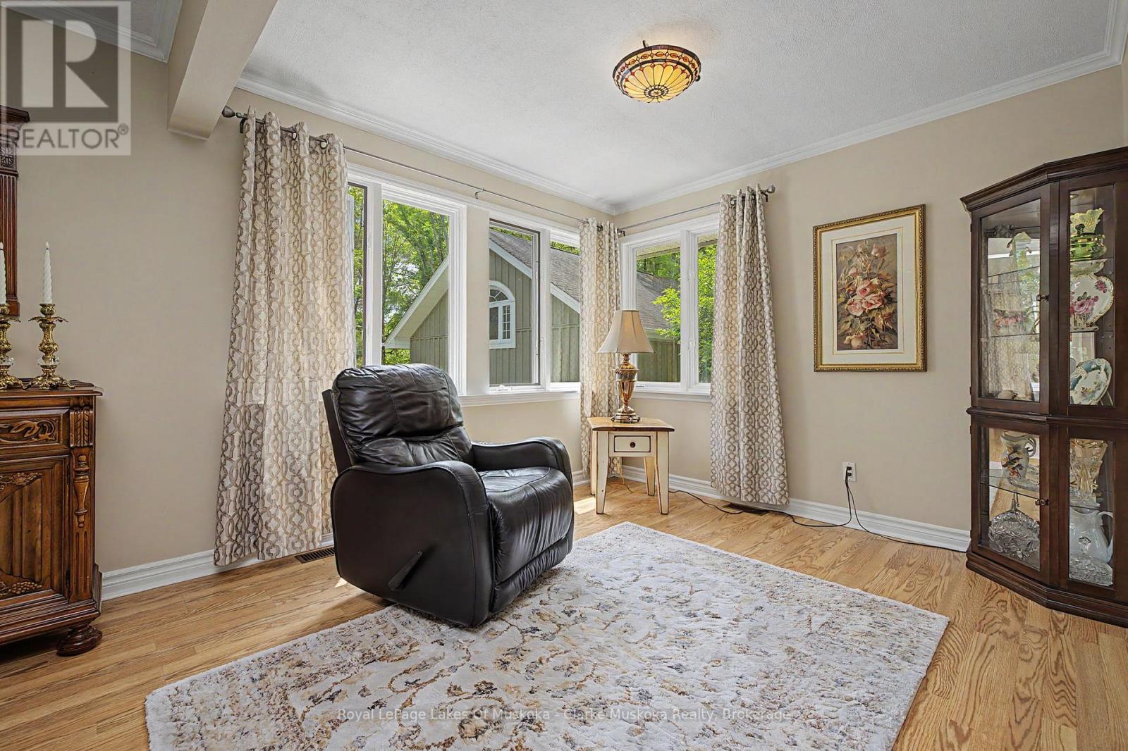 43 MAPLE ST - 23