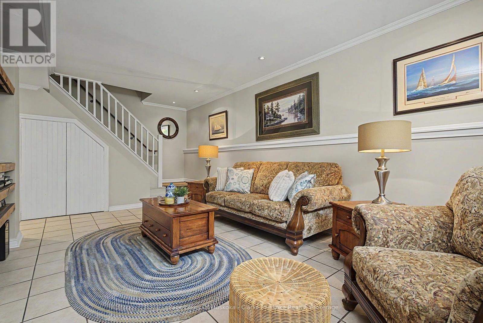 43 MAPLE ST - 36