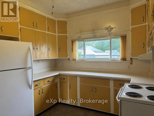 159 JACKSON STREET W - 10