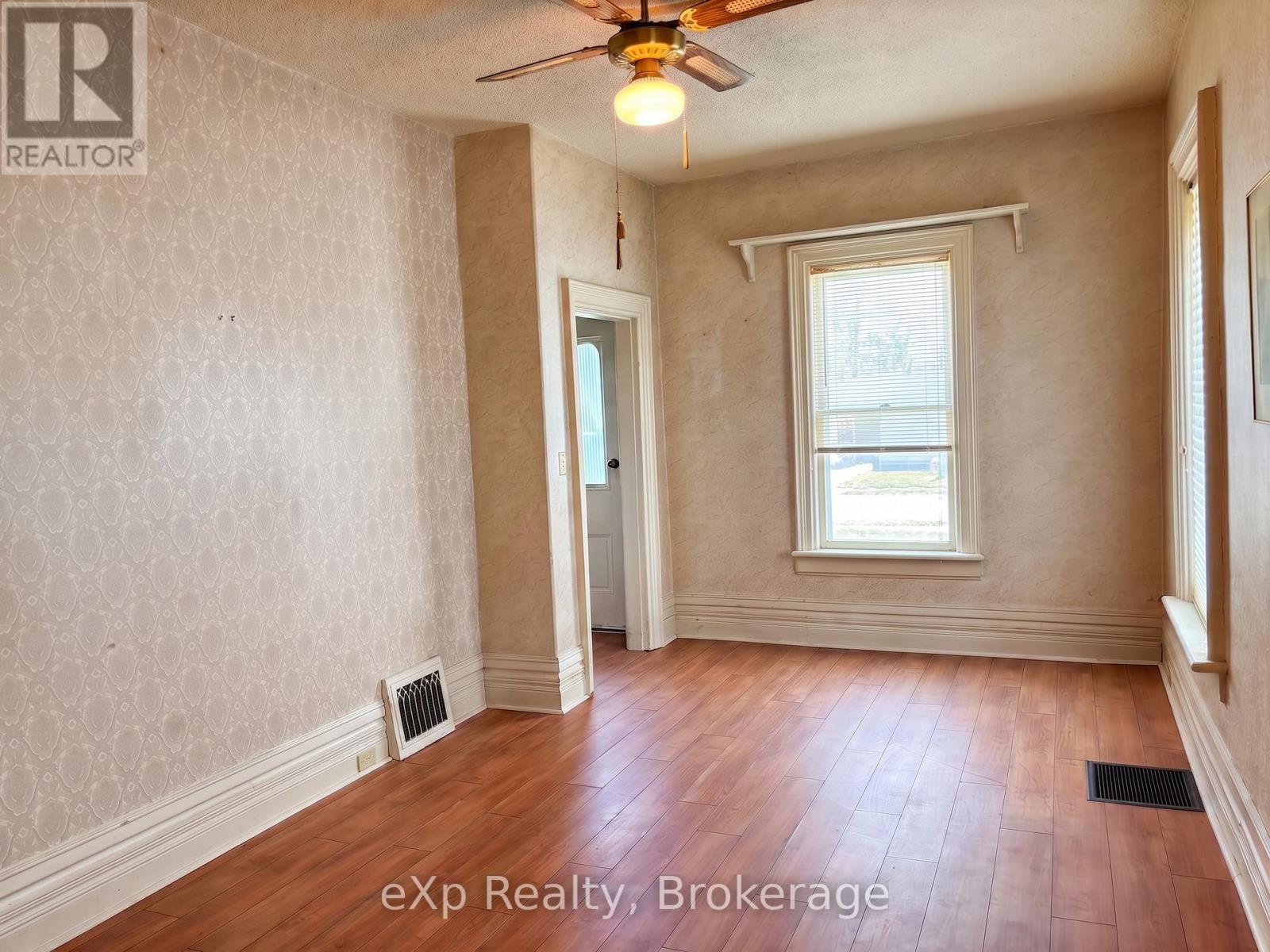159 JACKSON STREET W - 14