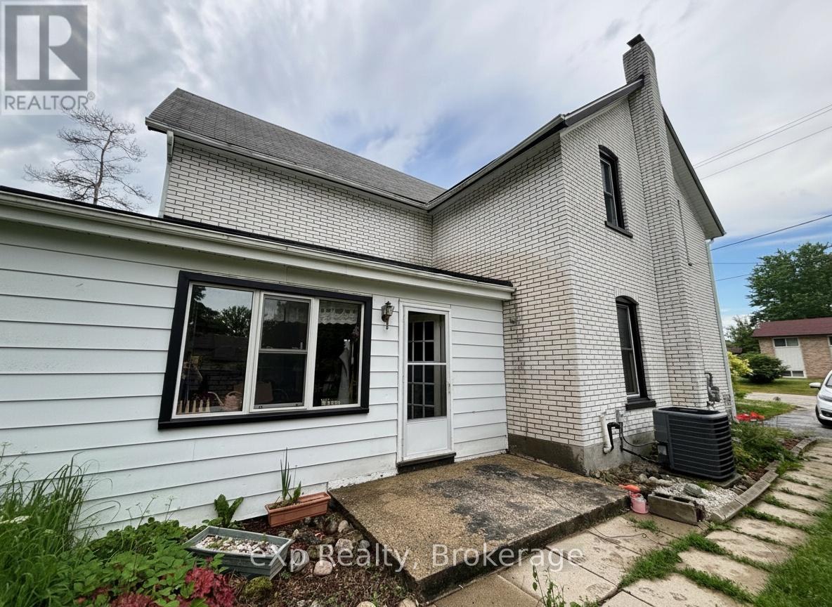 159 JACKSON STREET W - 3