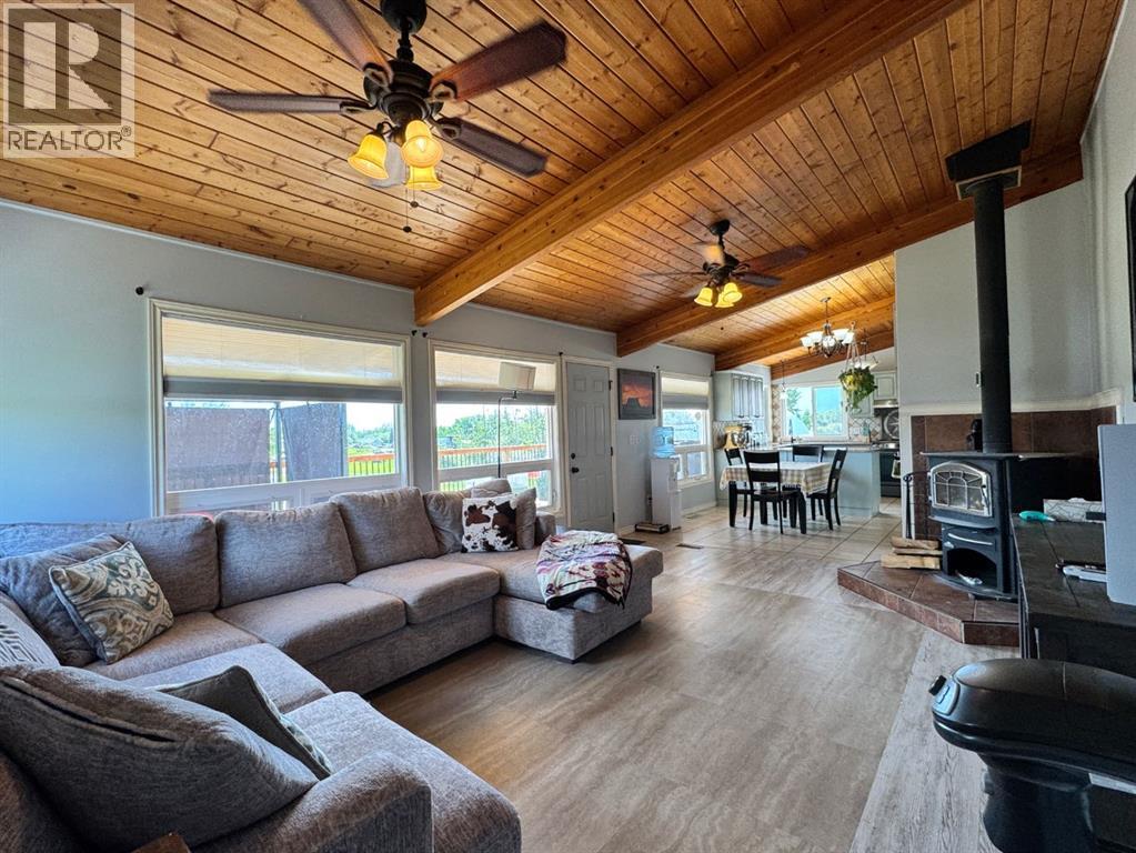 32063A 742 Township — photo 18