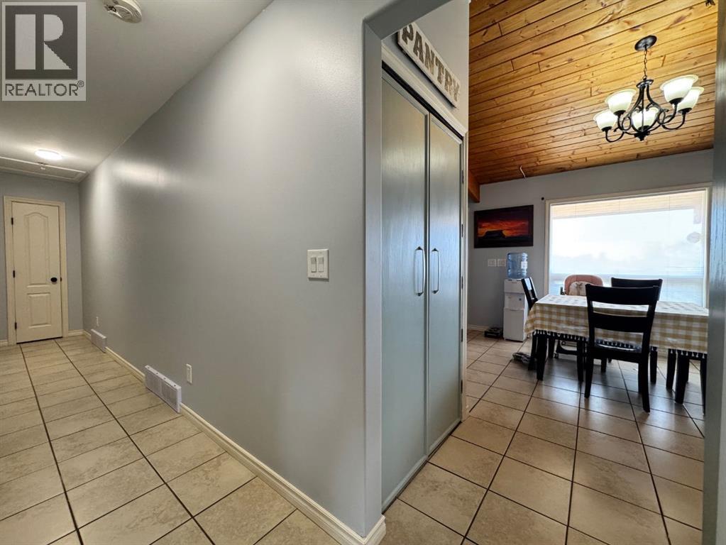 32063A 742 Township — photo 21