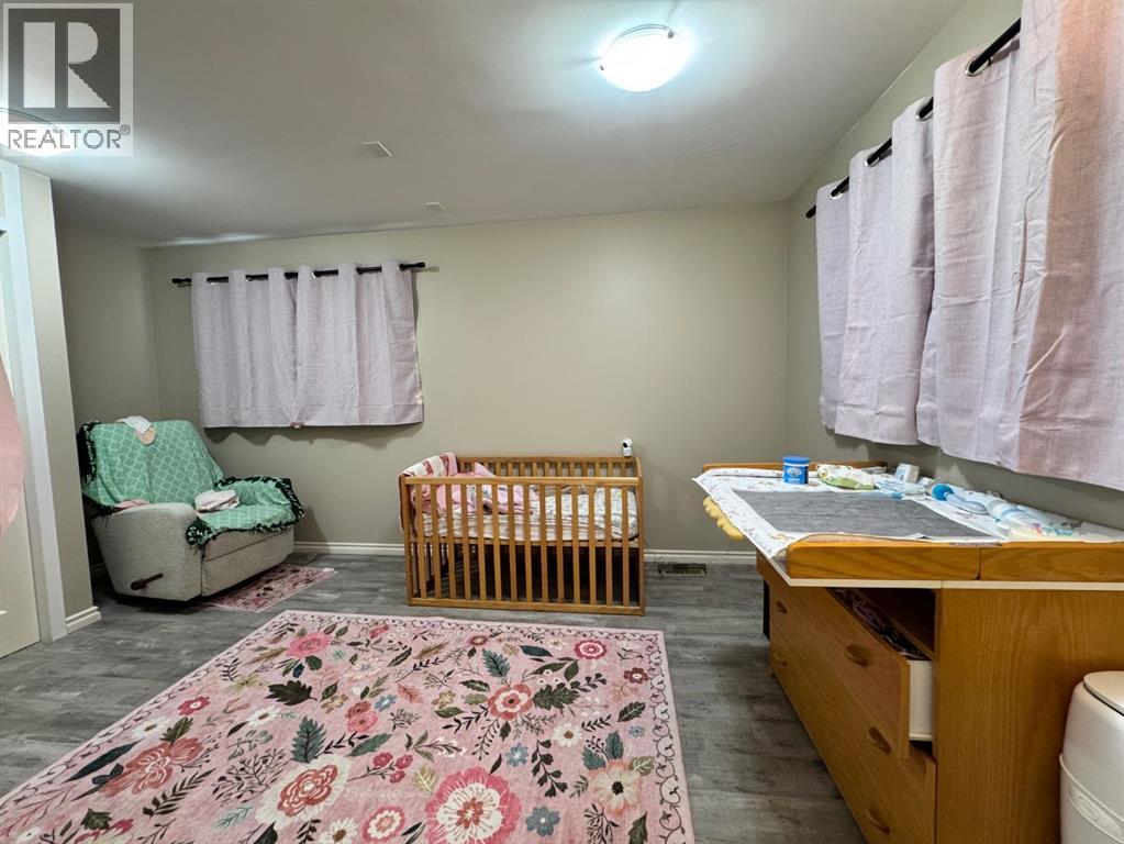 32063A 742 Township — photo 27