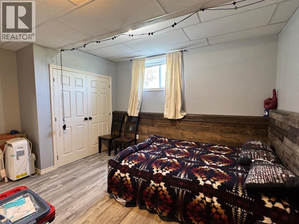 32063A 742 Township — photo 33