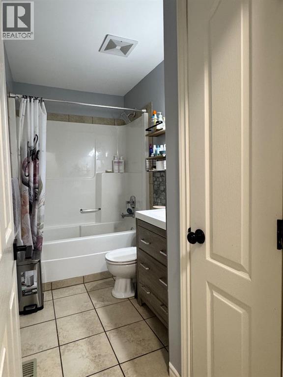 32063A 742 Township — photo 37