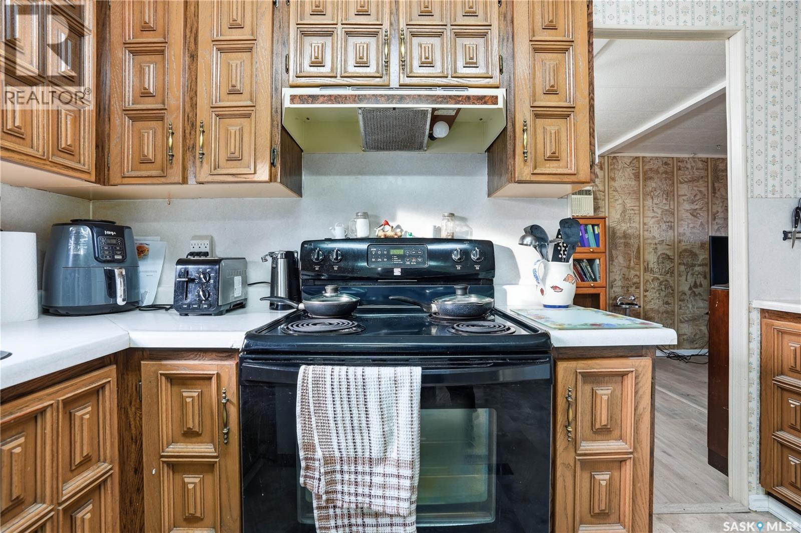 514 McKenzie STREET - 12