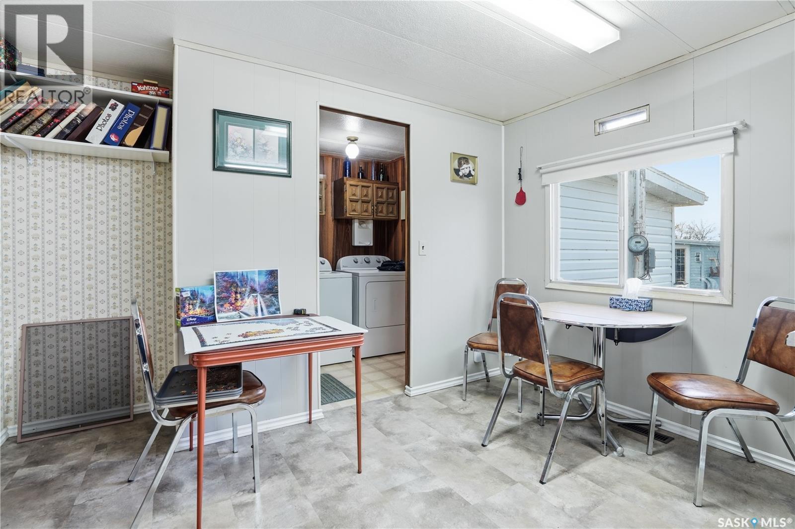 514 McKenzie STREET - 14