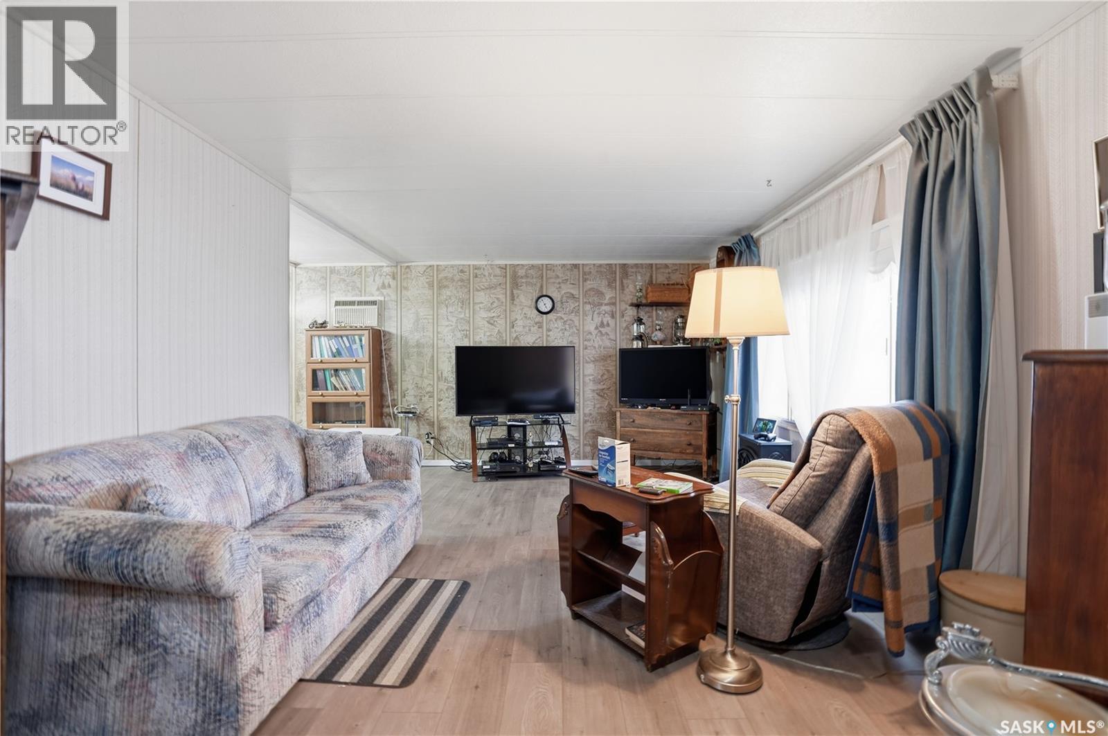 514 McKenzie STREET - 20