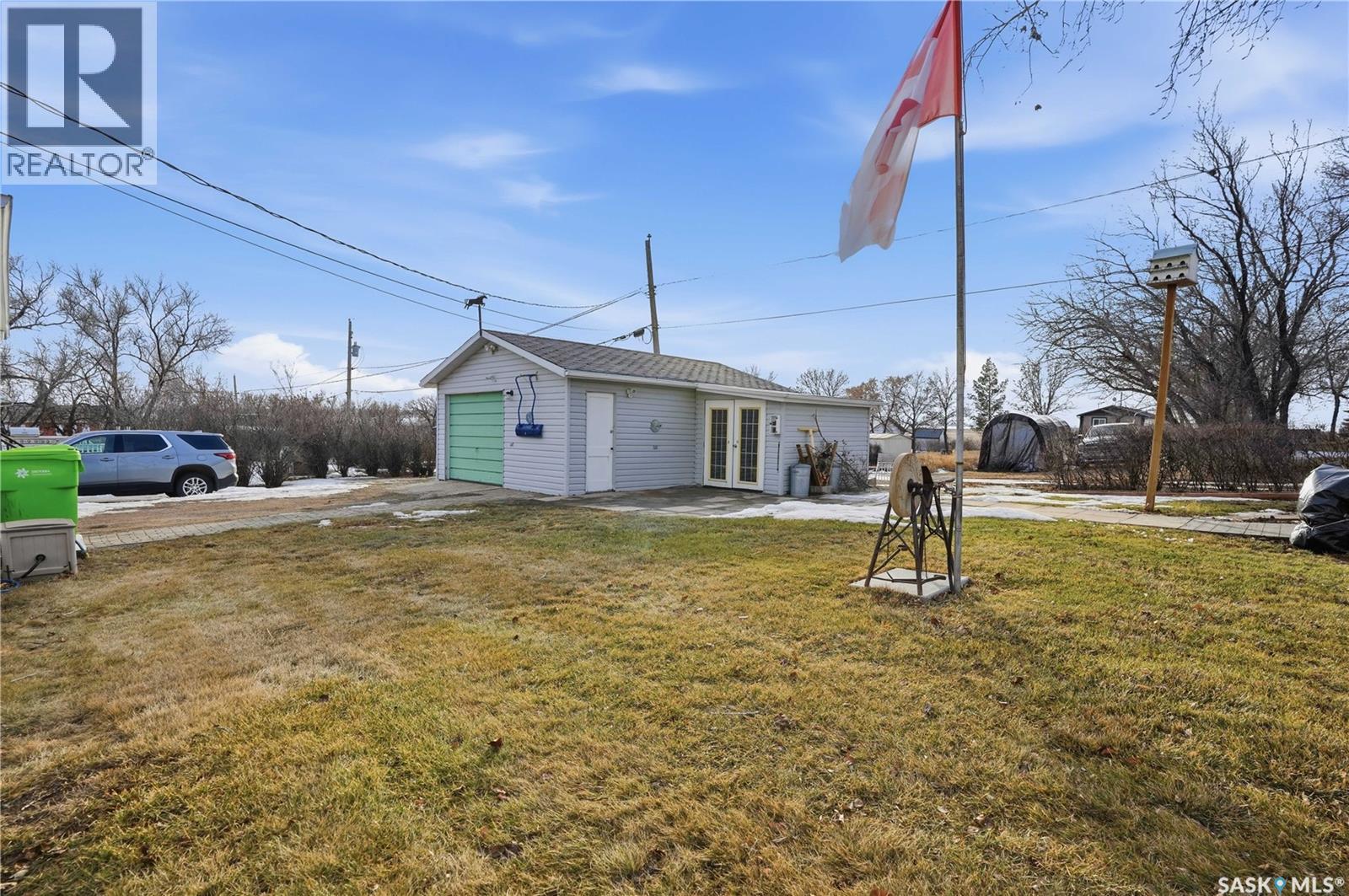 514 McKenzie STREET - 35