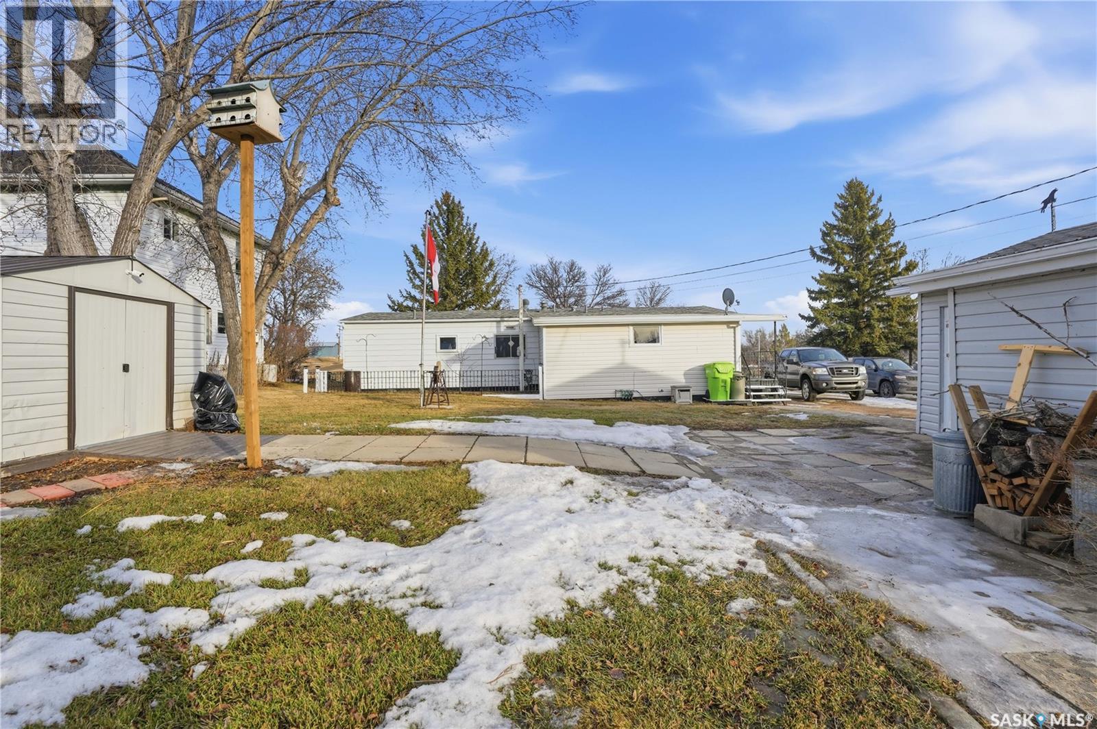 514 McKenzie STREET - 37