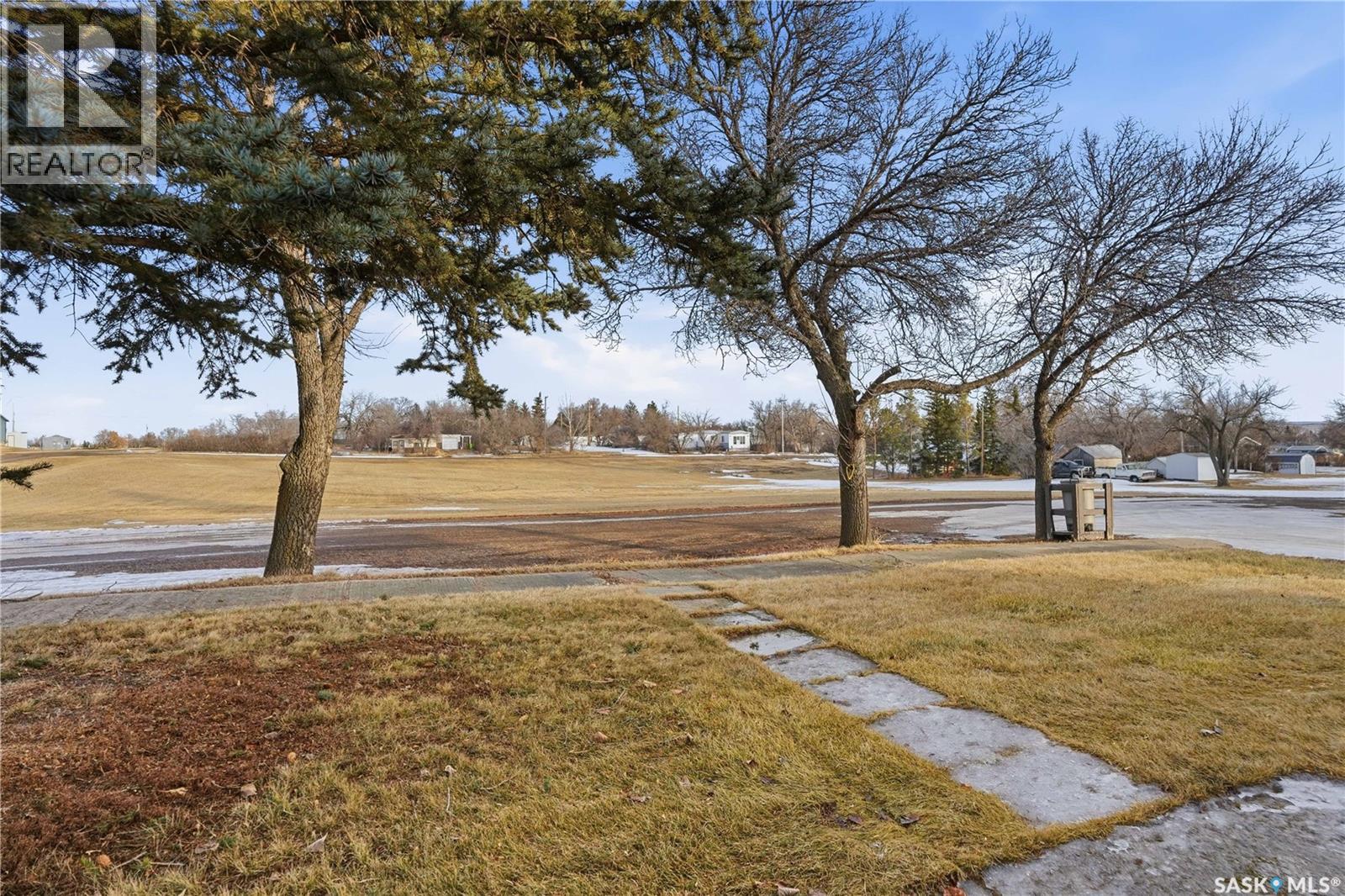 514 McKenzie STREET - 39