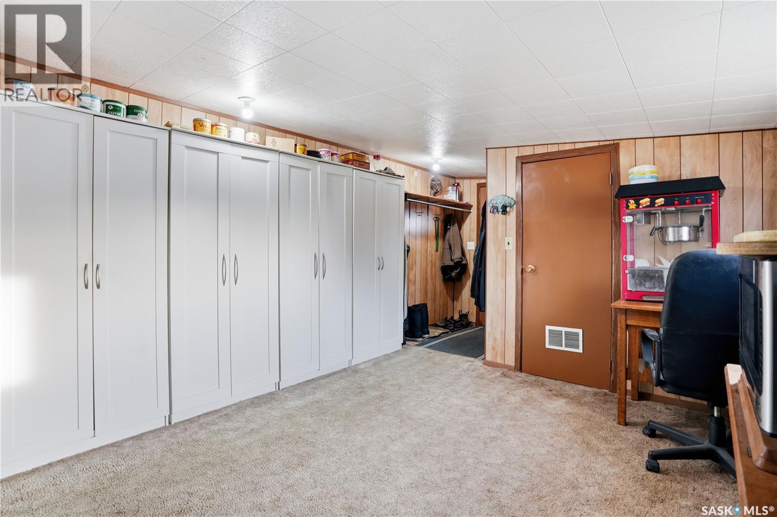 514 McKenzie STREET - 5