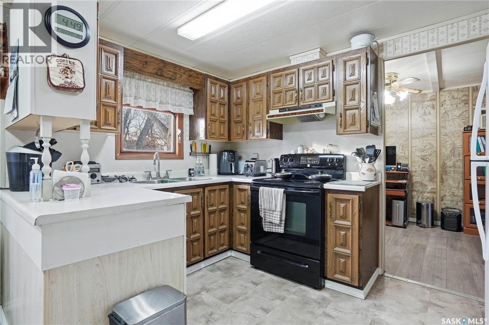 514 McKenzie STREET - 9