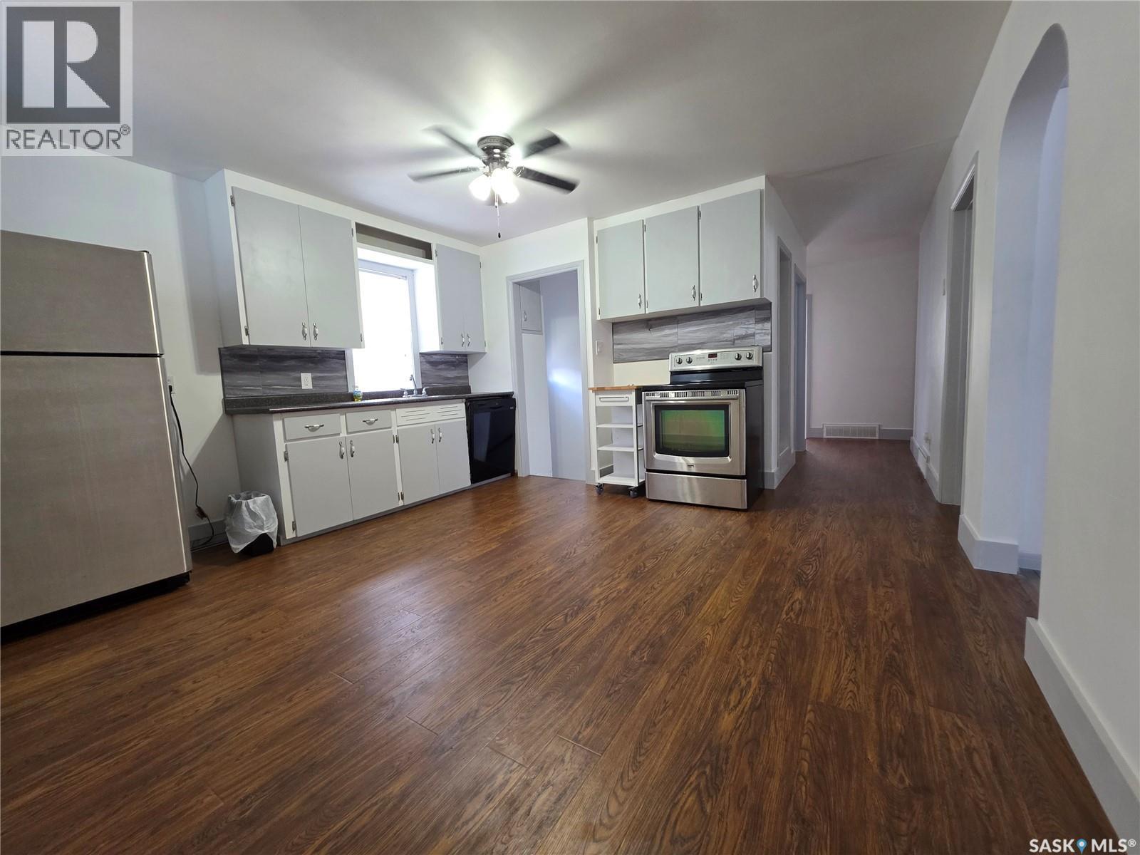 226 9th AVENUE NE - photo 5