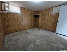 226 9th Avenue Ne, Swift Current, SK S9H2S1 Photo 19