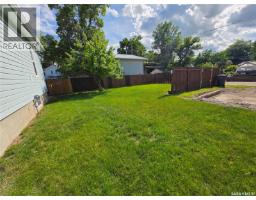 226 9th Avenue Ne, Swift Current, SK S9H2S1 Photo 26