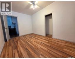 Bedroom - 226 9th Avenue Ne, Swift Current, SK S9H2S1 Photo 9