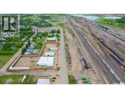 326 1st Avenue E, Melville, SK S0A2P0 Photo 13