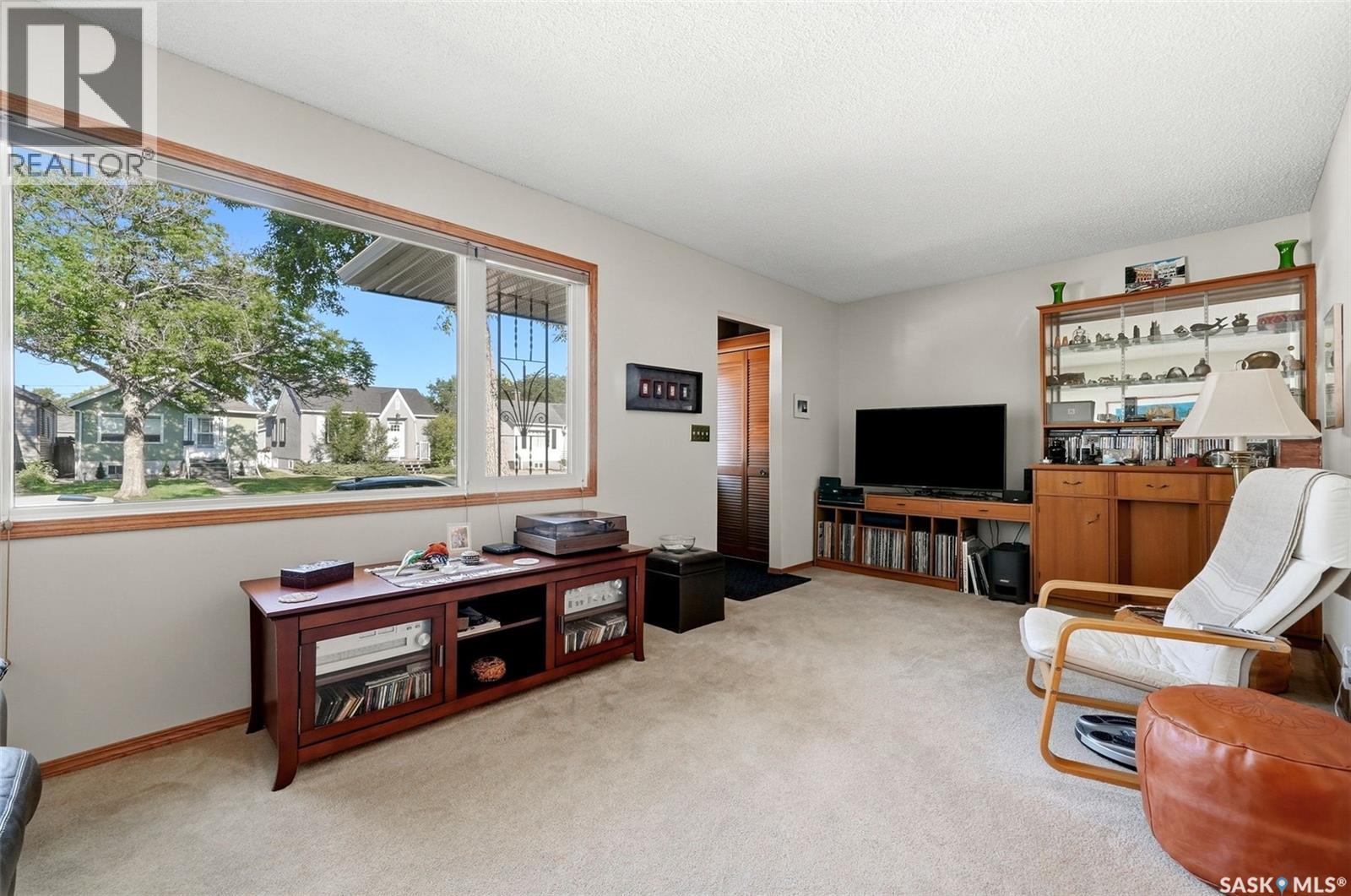 2339 Reynolds STREET - photo 4