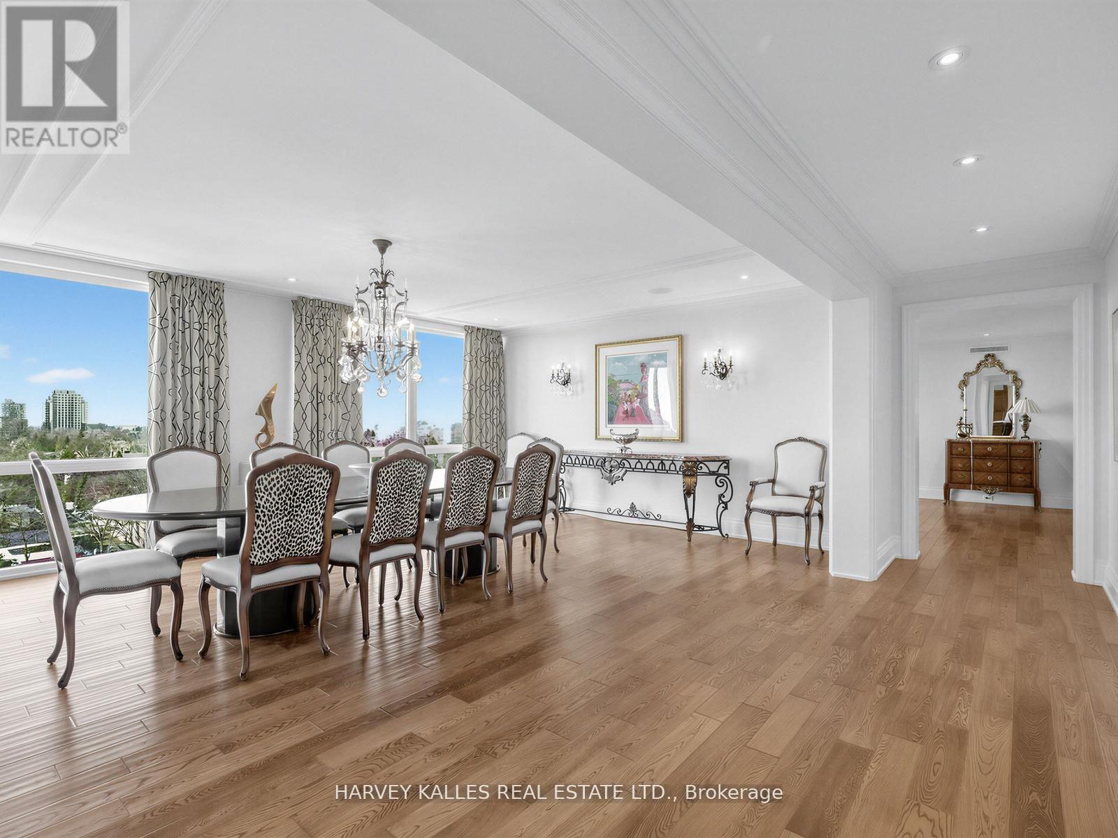 #1201 500 AVENUE ROAD - 9