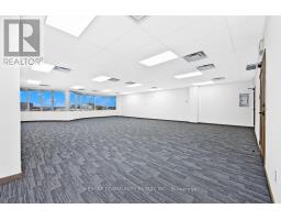 608-609 - 105 Gordon Baker Road, Toronto, ON M2H3P8 Photo 7