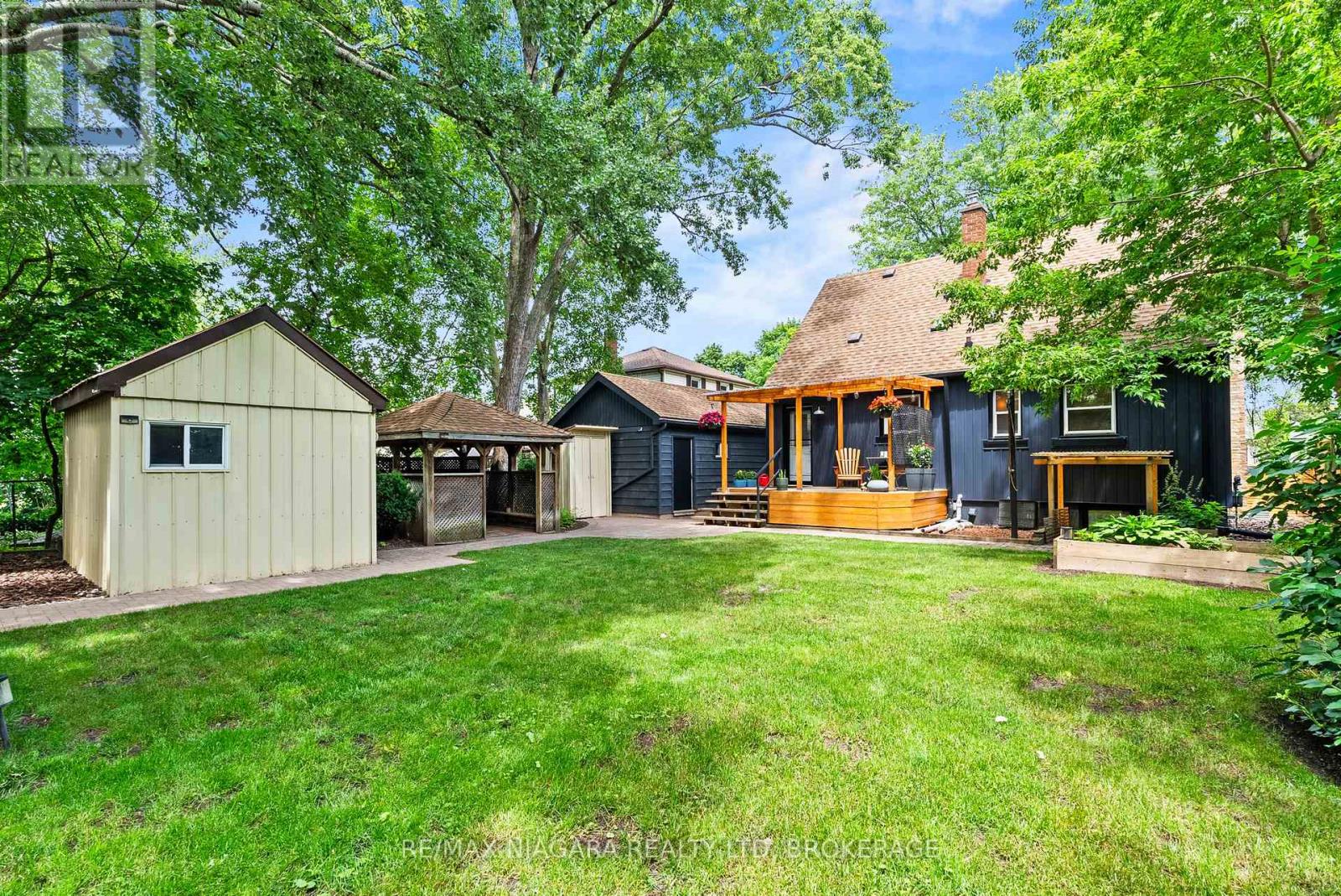 83 DEVON ROAD - 10