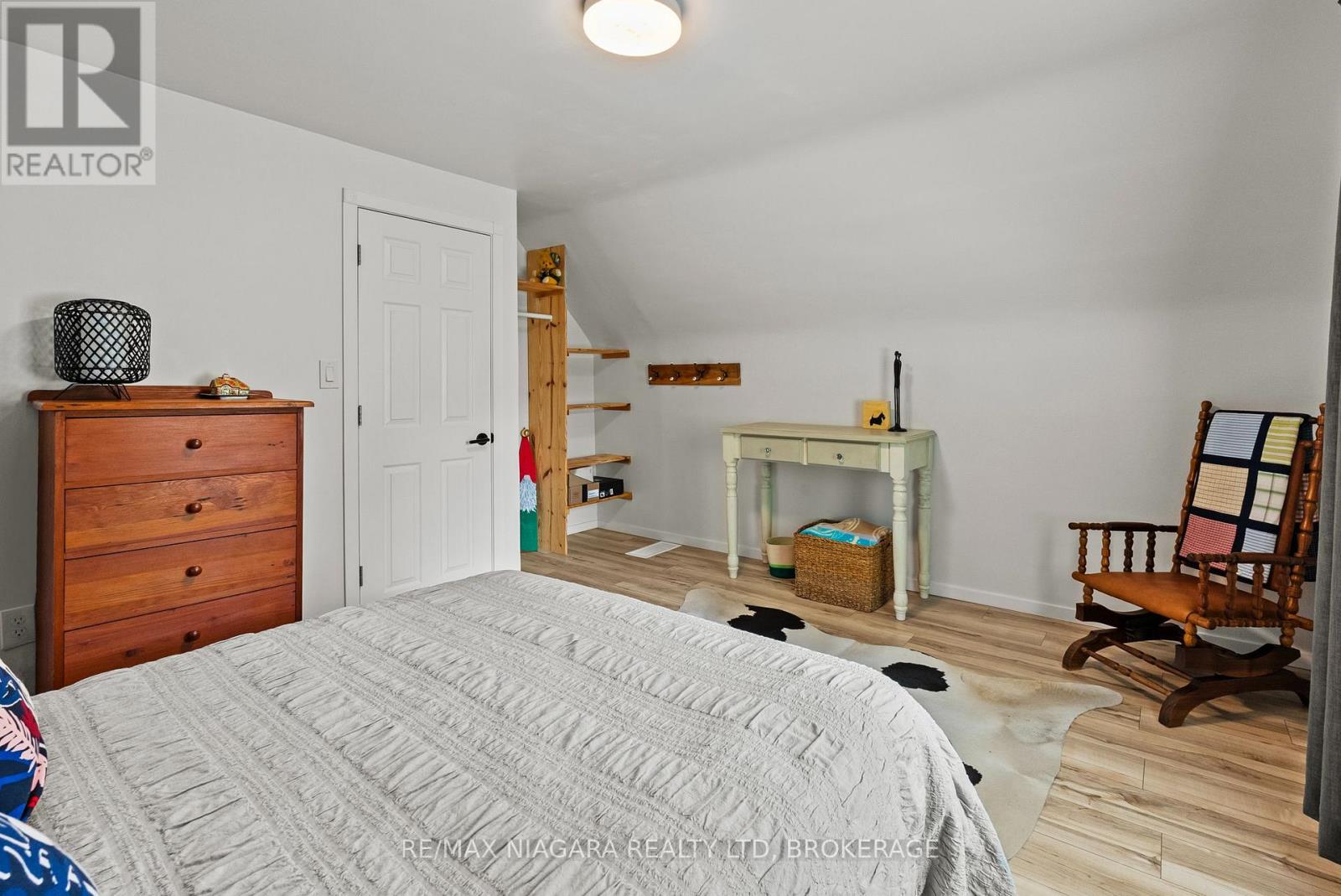 83 DEVON ROAD - 29