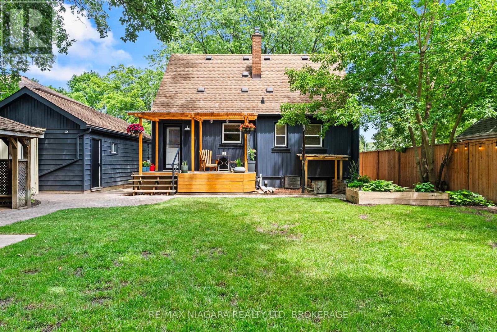 83 DEVON ROAD - 41