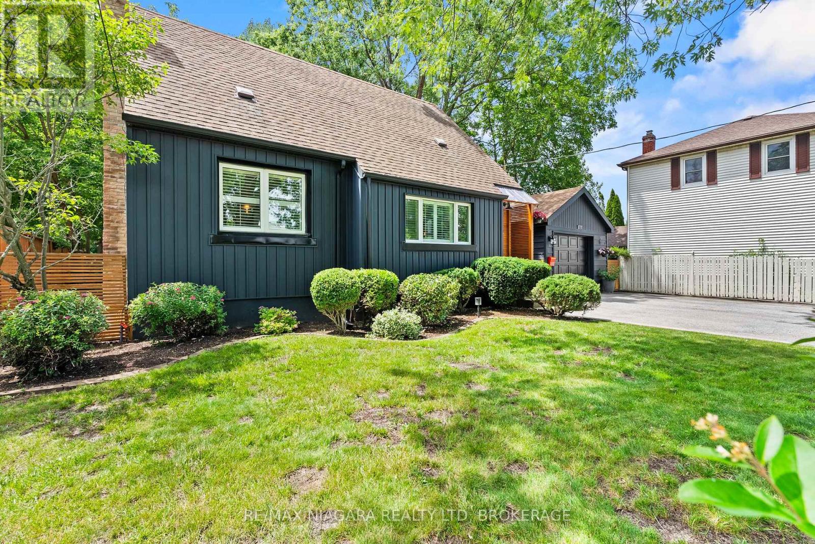 83 DEVON ROAD - 44