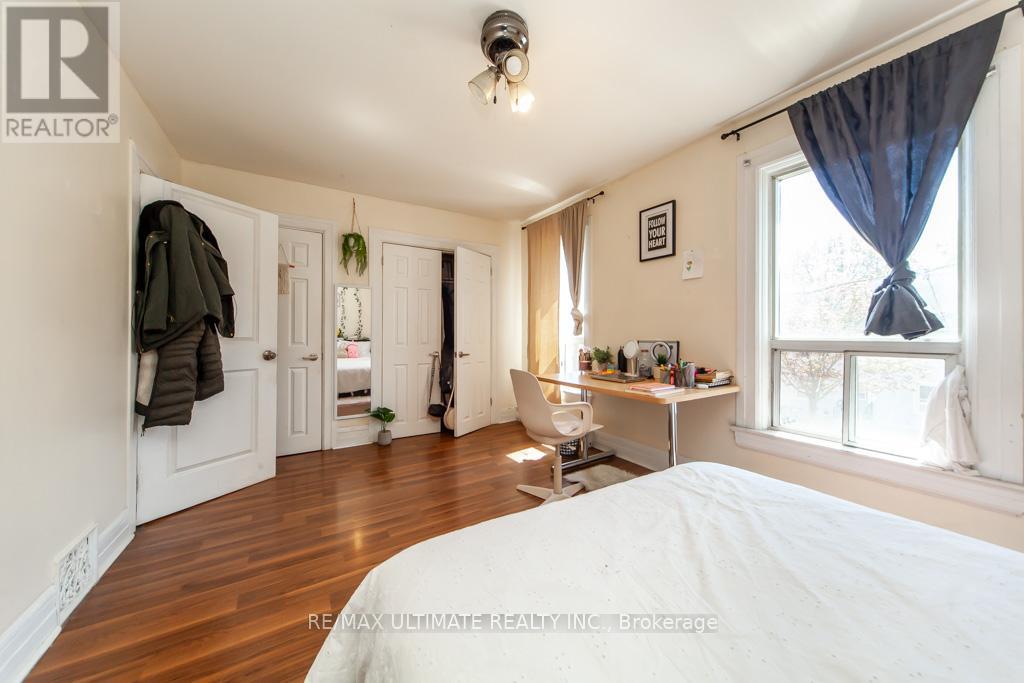 128 ELGIN STREET E - 19