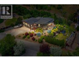 13707 Watson Drive, Coldstream, BC V1B1X7 Photo 92