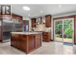 Utility room - 13707 Watson Drive, Coldstream, BC V1B1X7 Photo 9